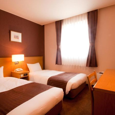 Hotel Folkloro Takahata الغرفة الصورة